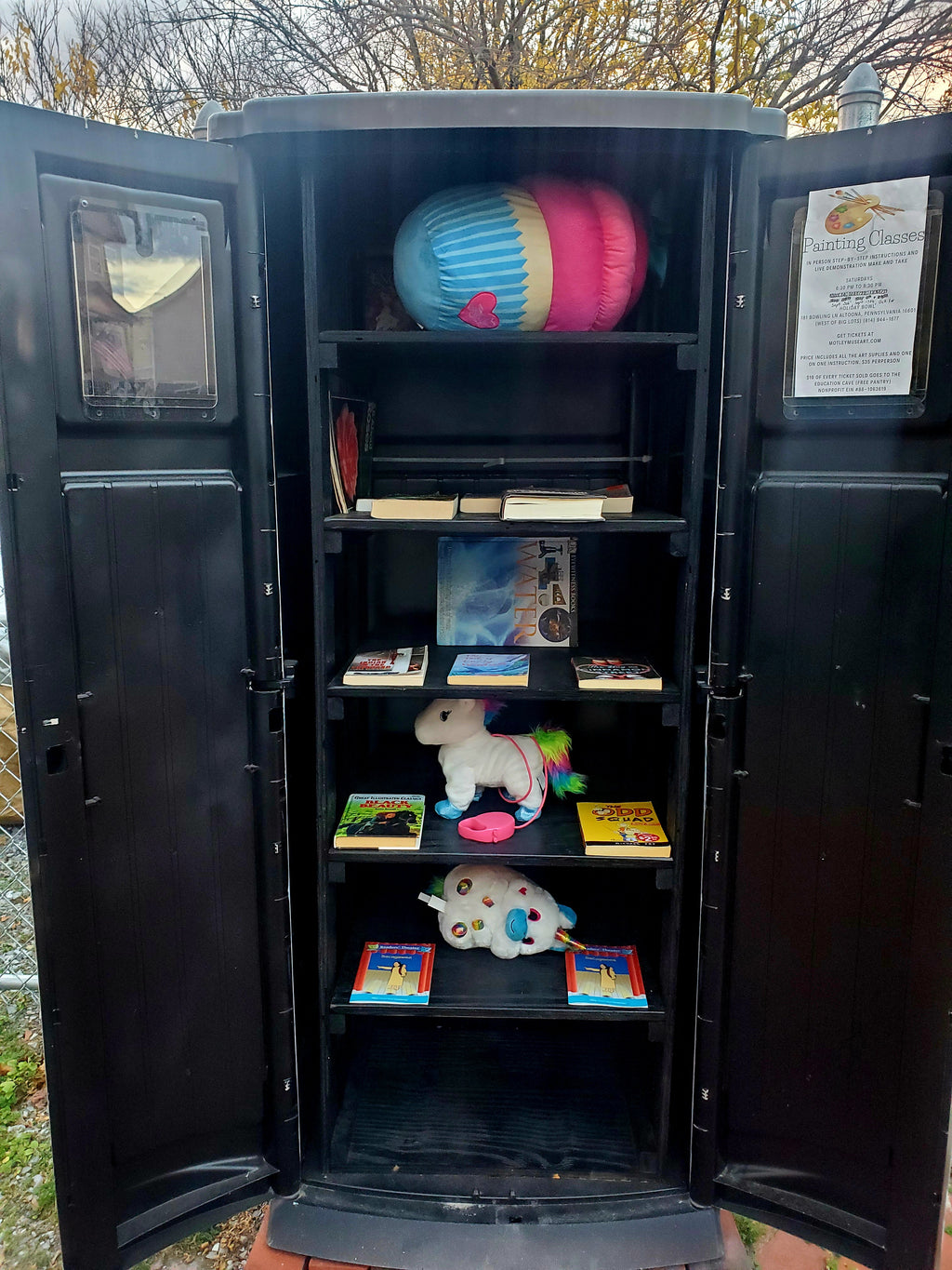 Free Toy Box free toys for kids educational toys non-profit distribute to the community